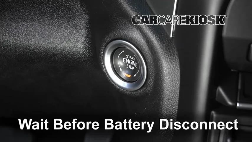 2020 Chevrolet Silverado 2500 HD LT 6.6L V8 Turbo Diesel Crew Cab Pickup Battery Replace
